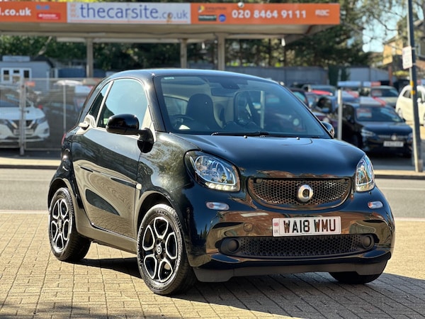 Used smart fortwo 2018 for sale - 76227531: Photo 1