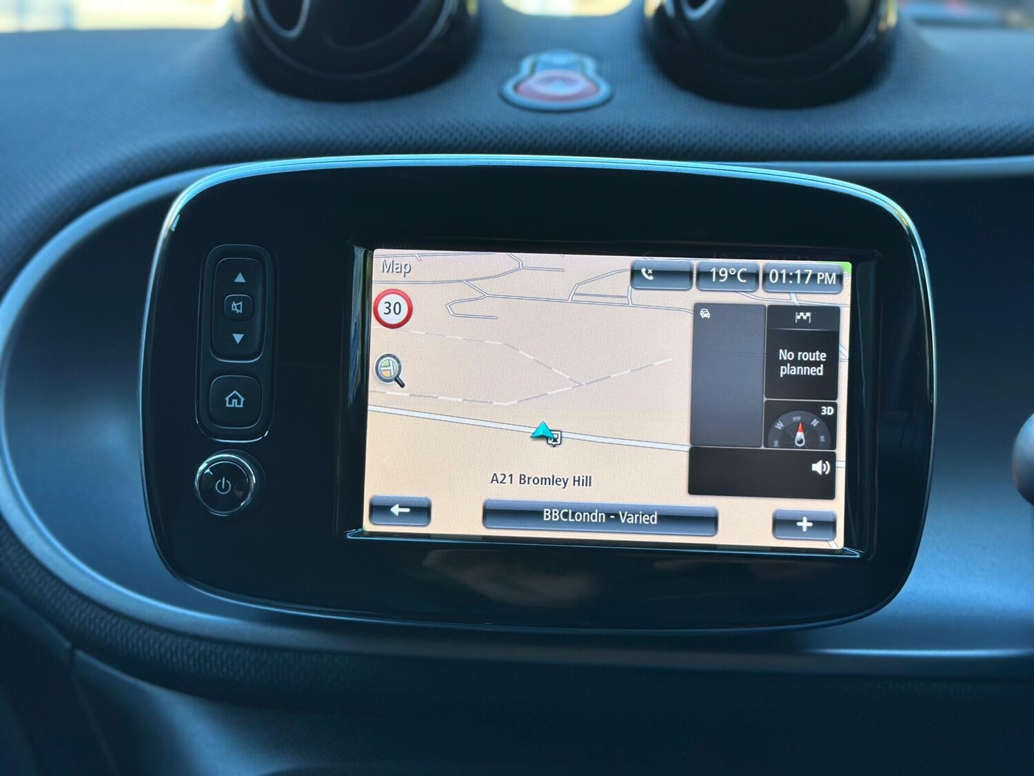 Used smart fortwo 2018 for sale - 76227531: Photo 26