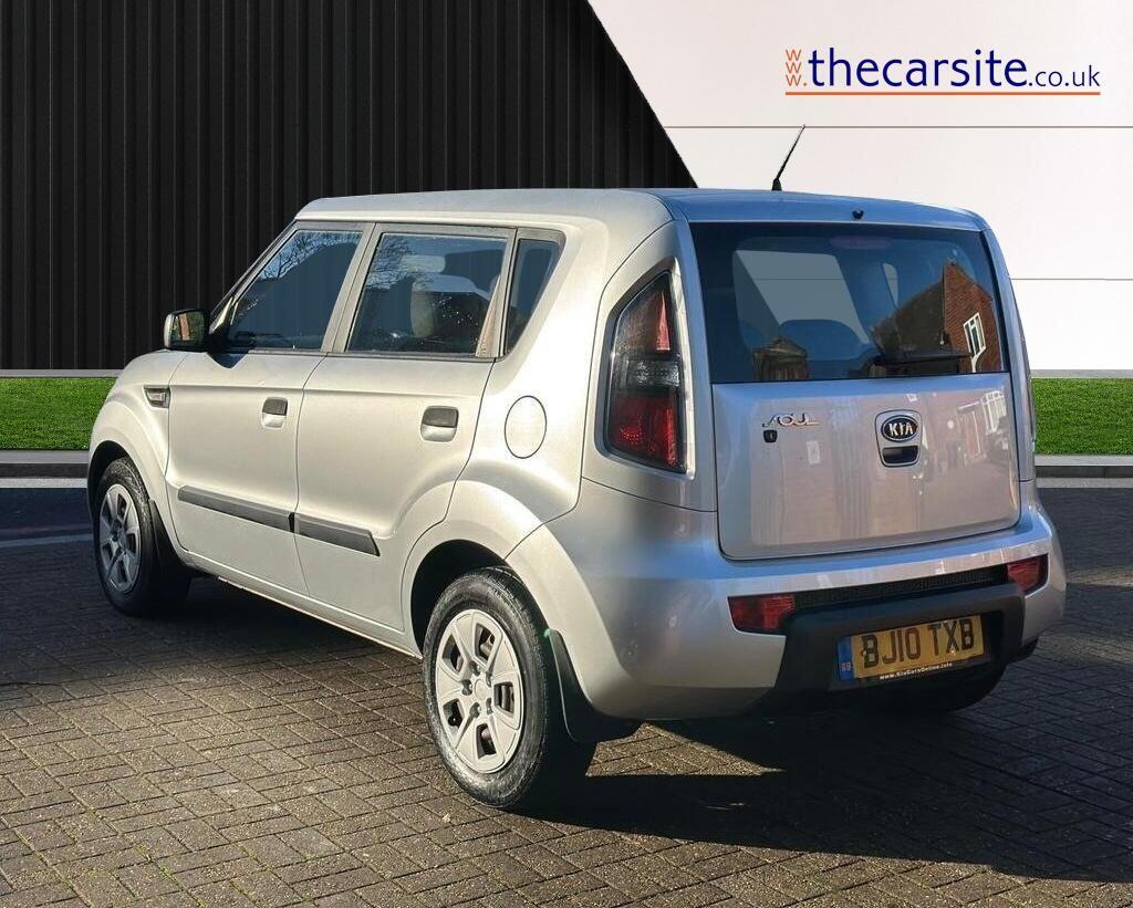 Used Kia Soul 2010 for sale - 76927033: Photo 2