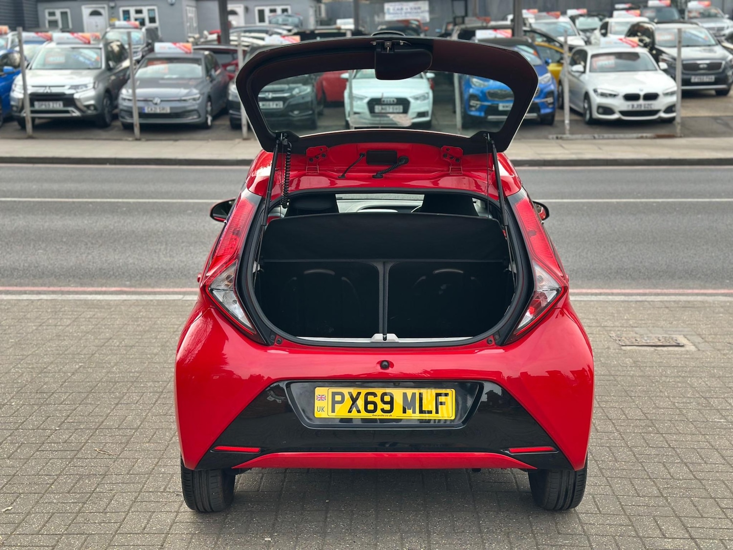 Vehicle 28