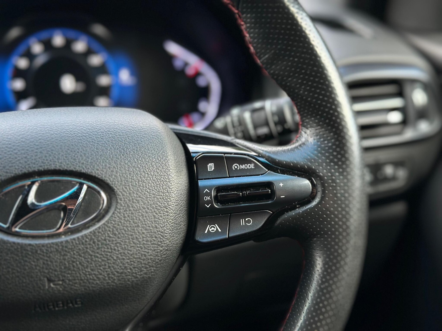 Used Hyundai i30 2022 for sale - 76865395: Photo 17