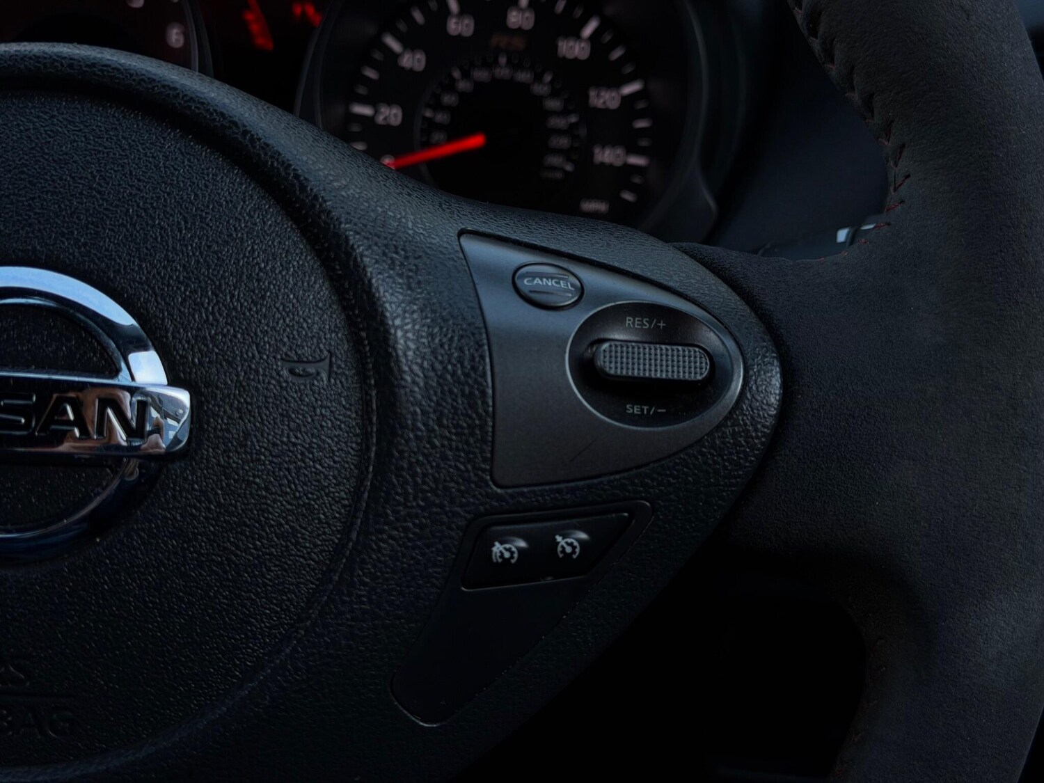 Used Nissan Juke 2018 for sale - 77940213: Photo 19