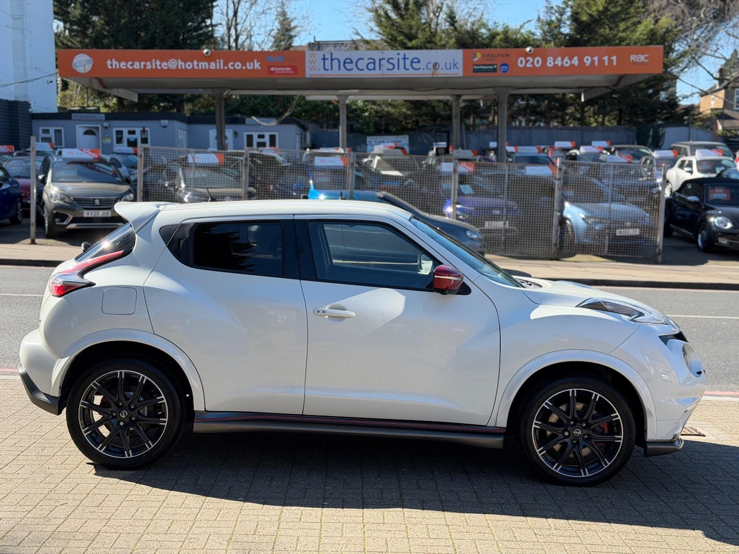 Used Nissan Juke 2018 for sale - 77940213: Photo 2