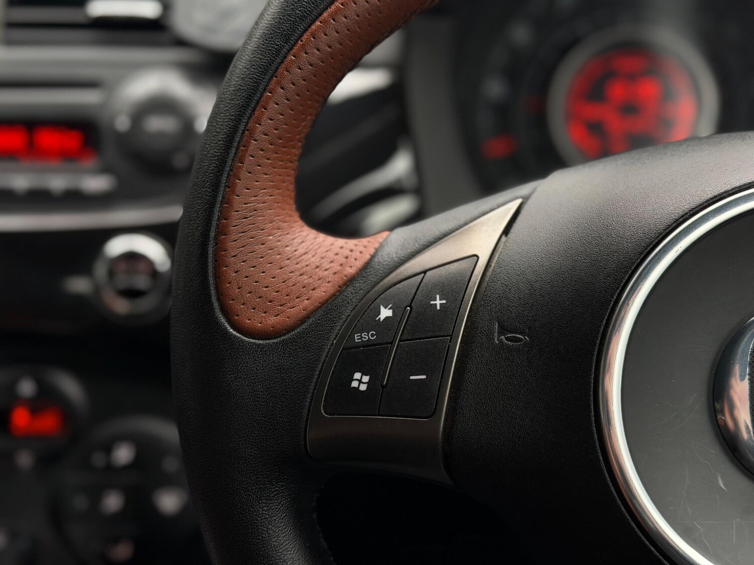 Used Abarth 595 2013 for sale - 77908805: Photo 22