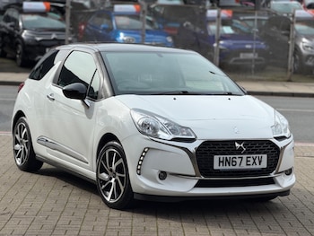 2017 (67) - 1.2 PureTech 82 Connected Chic 3dr