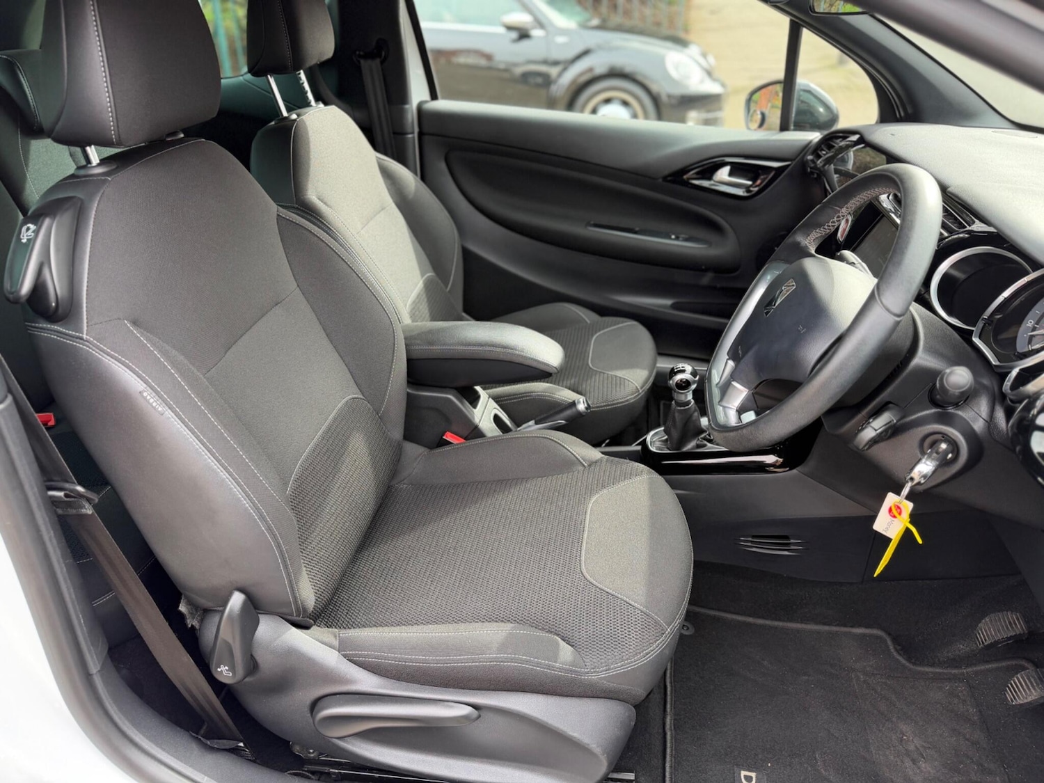 Used DS Automobiles DS 3 2017 for sale - 77892820: Photo 8