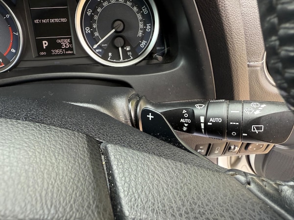 Used Toyota Auris 2013 for sale - 76239318: Photo 16