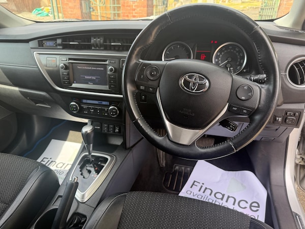 Used Toyota Auris 2013 for sale - 76239318: Photo 27