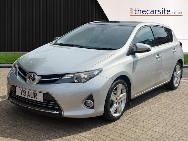 Used Toyota Auris 2013 for sale - 76239318: Photo 3