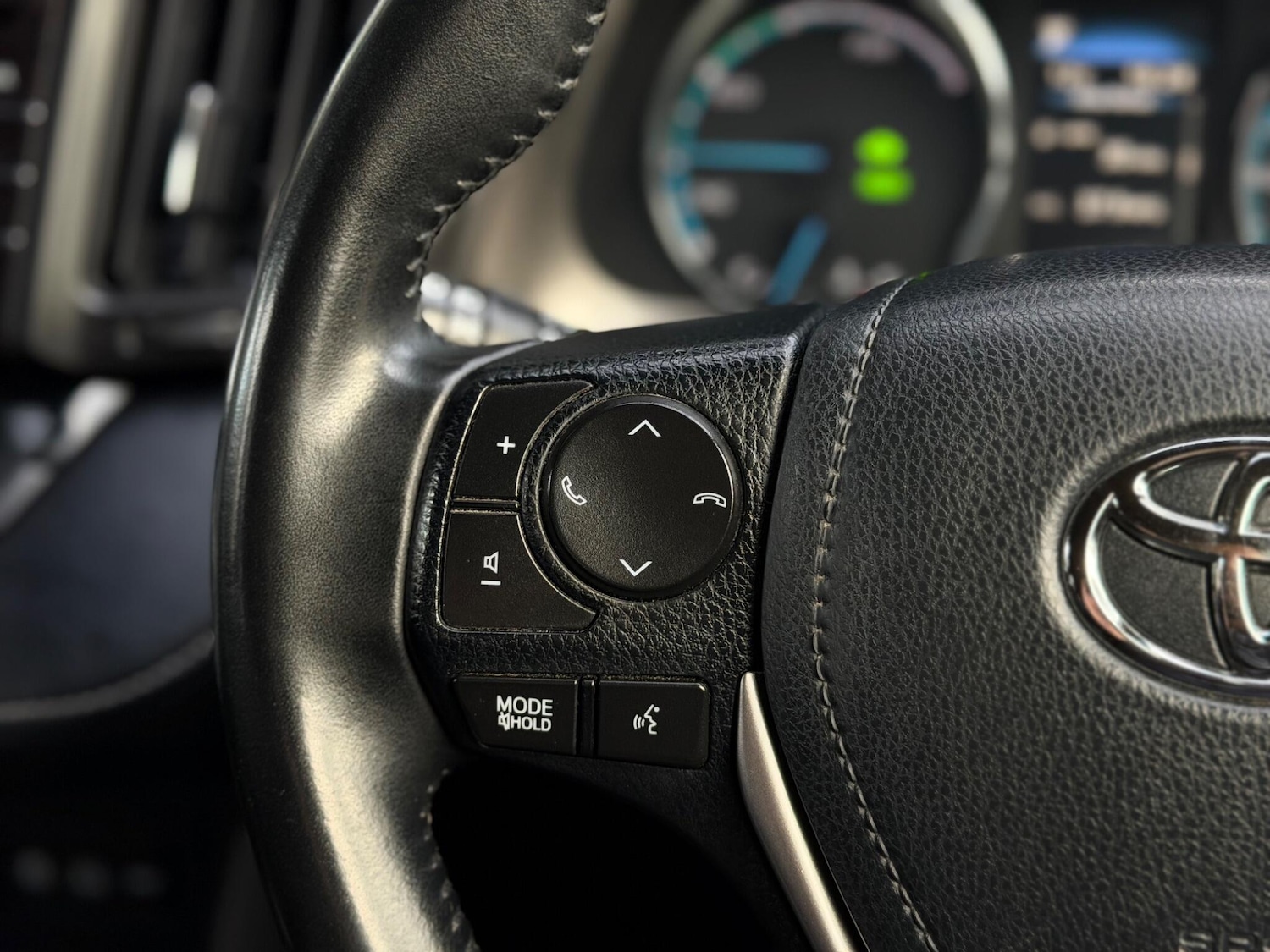 Used Toyota RAV4 2017 for sale - 77823707: Photo 21