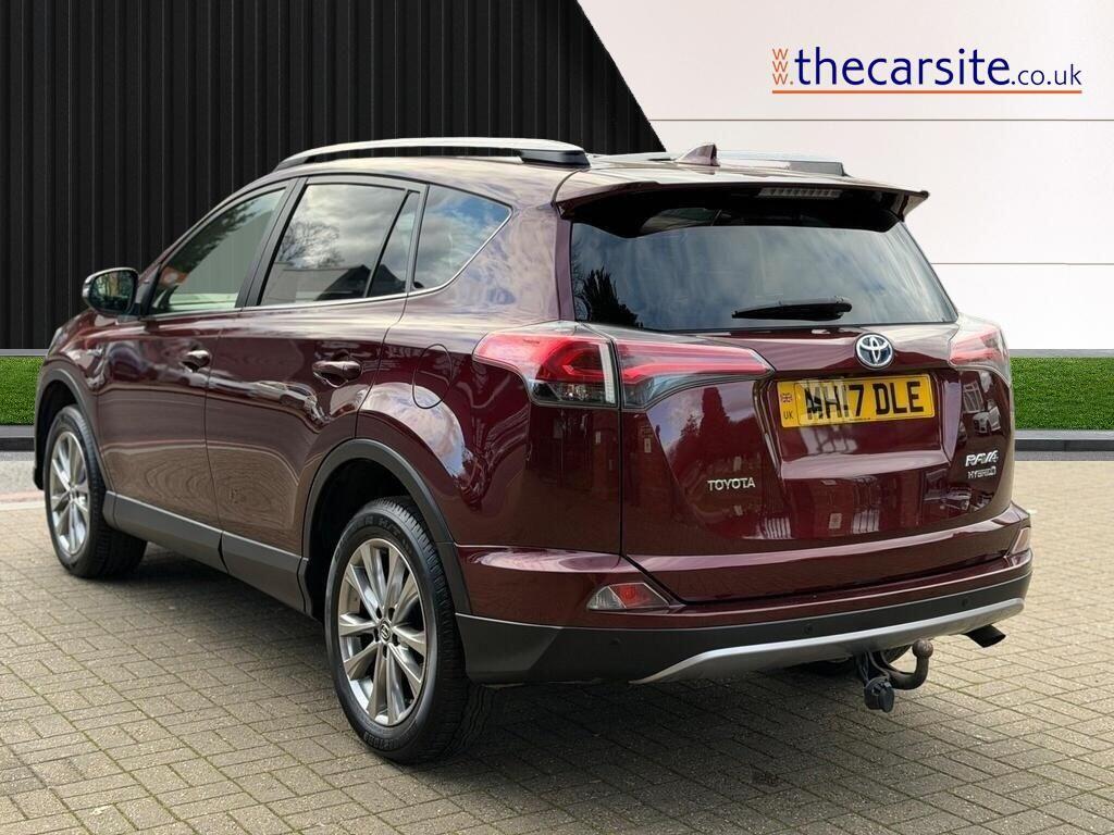 Used Toyota RAV4 2017 for sale - 77823707: Photo 3