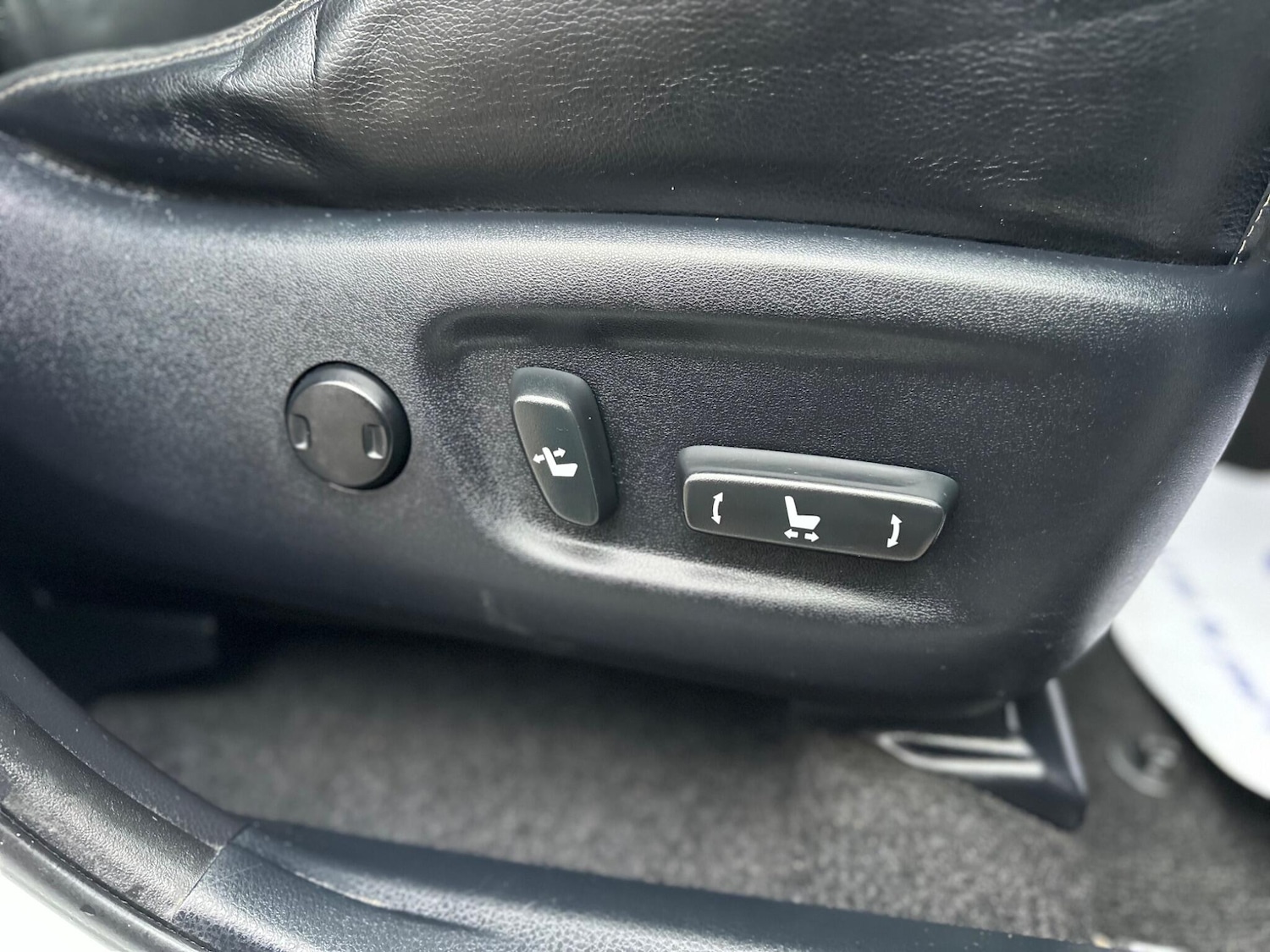 Used Toyota RAV4 2014 for sale - 76689345: Photo 18