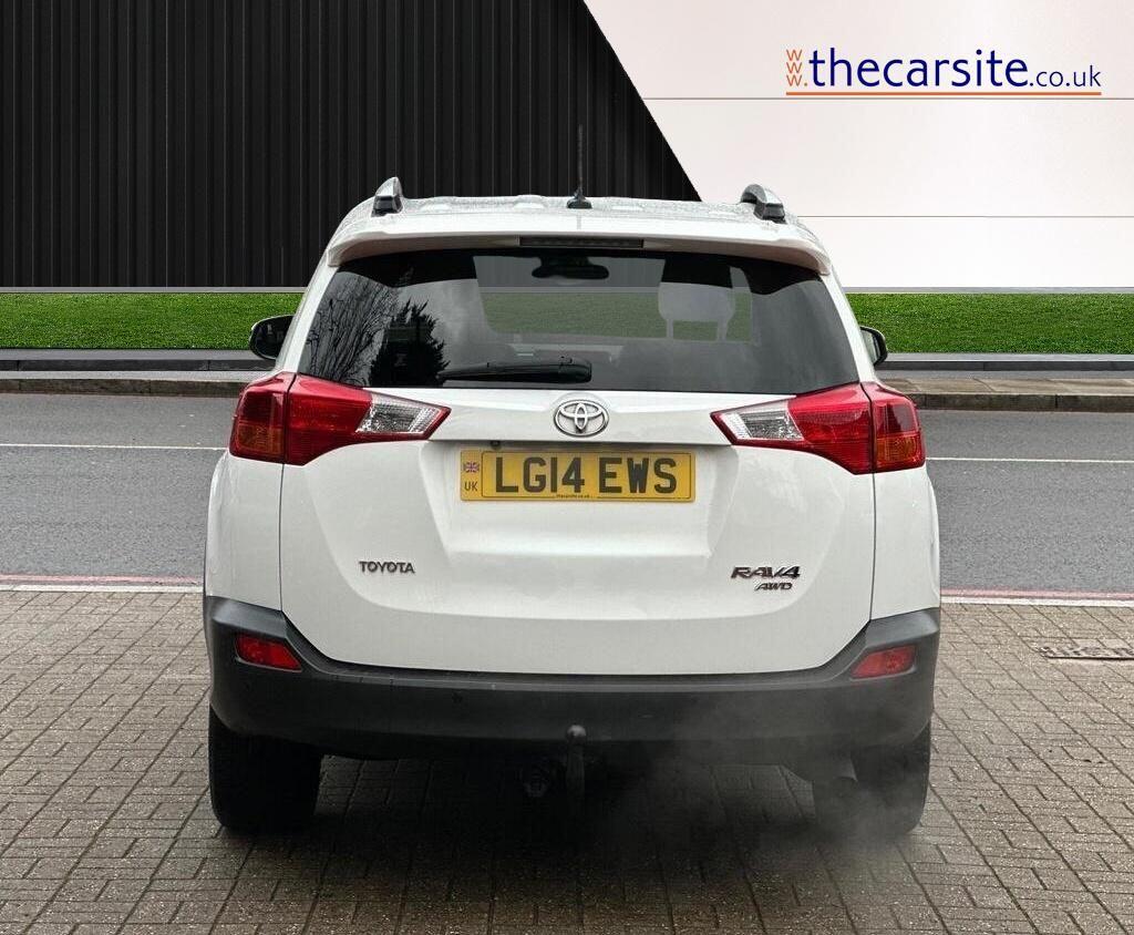 Used Toyota RAV4 2014 for sale - 76689345: Photo 5