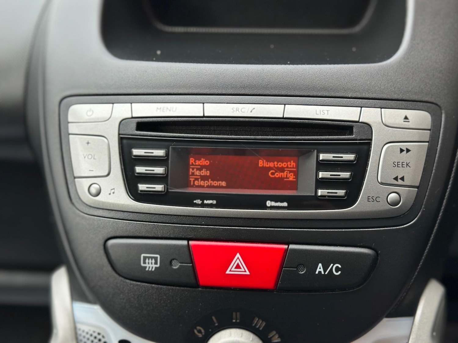 Used Toyota AYGO 2013 for sale - 76359896: Photo 19