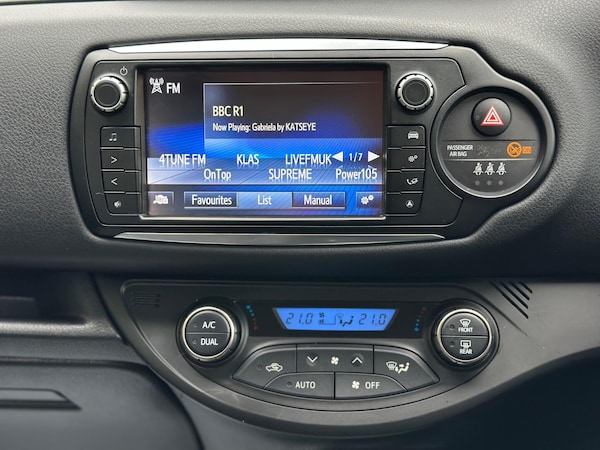 Used Toyota Yaris 2015 for sale - 76084493: Photo 18