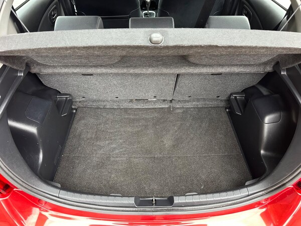 Used Toyota Yaris 2015 for sale - 76084493: Photo 25