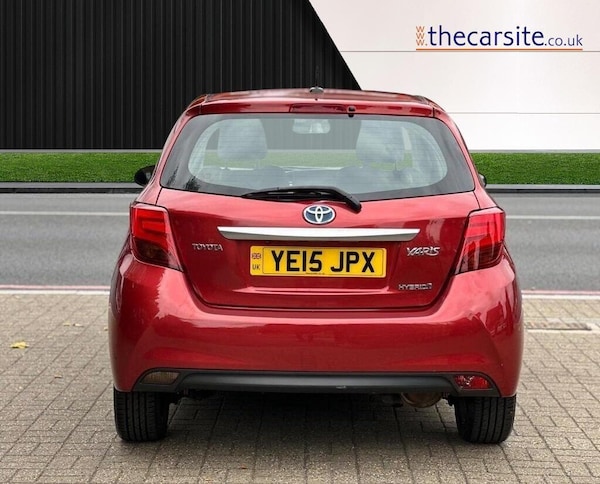 Used Toyota Yaris 2015 for sale - 76084493: Photo 5