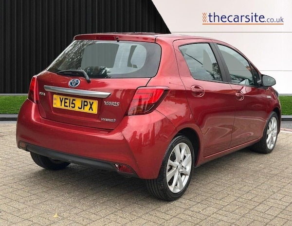 Used Toyota Yaris 2015 for sale - 76084493: Photo 8