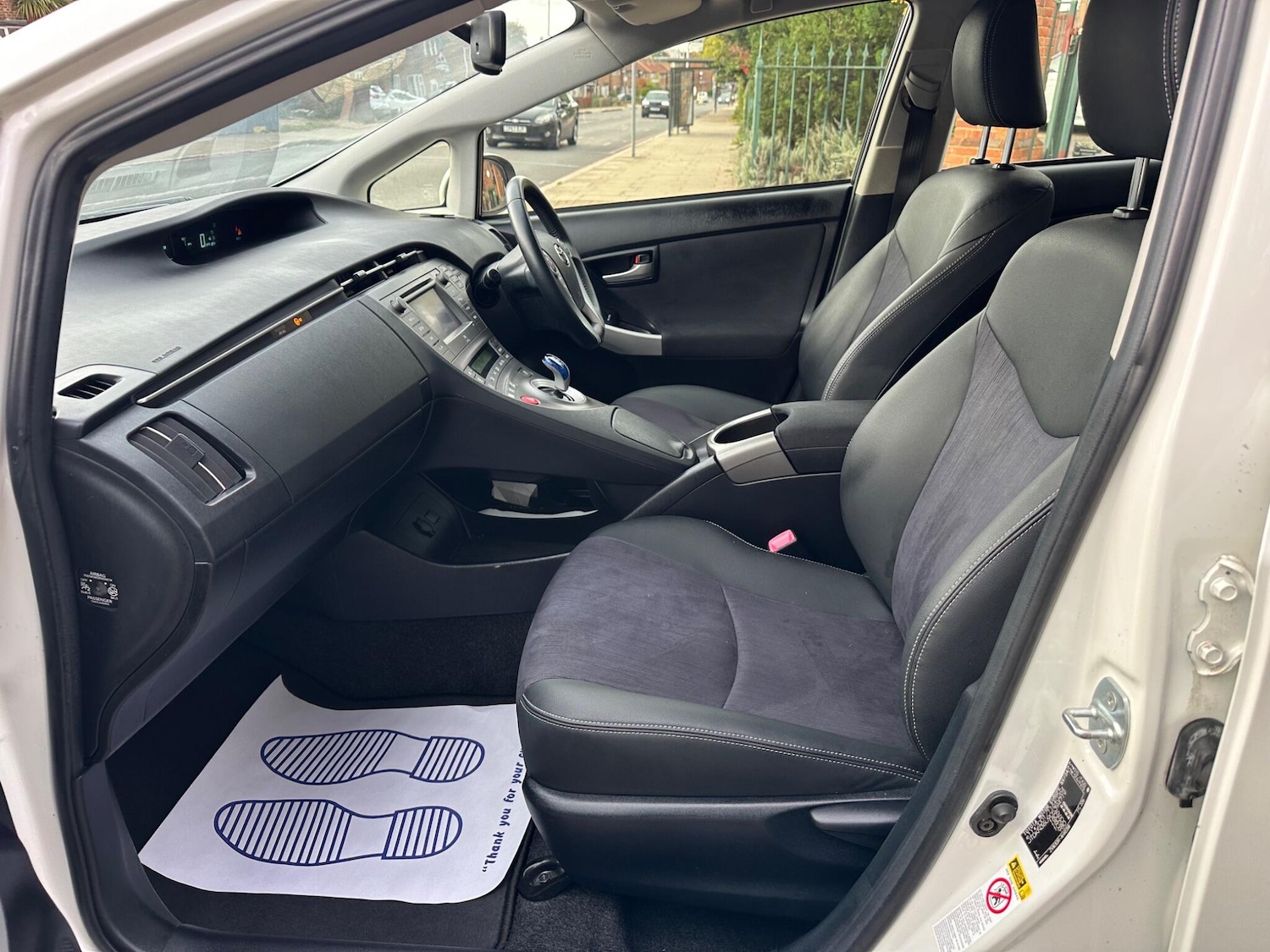 Used Toyota Prius 2012 for sale - 76498852: Photo 27