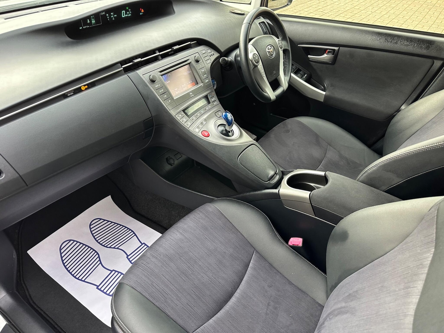 Used Toyota Prius 2012 for sale - 76498852: Photo 29