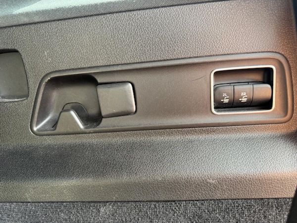 Used Mercedes-Benz GLE 2020 for sale - 75687161: Photo 37