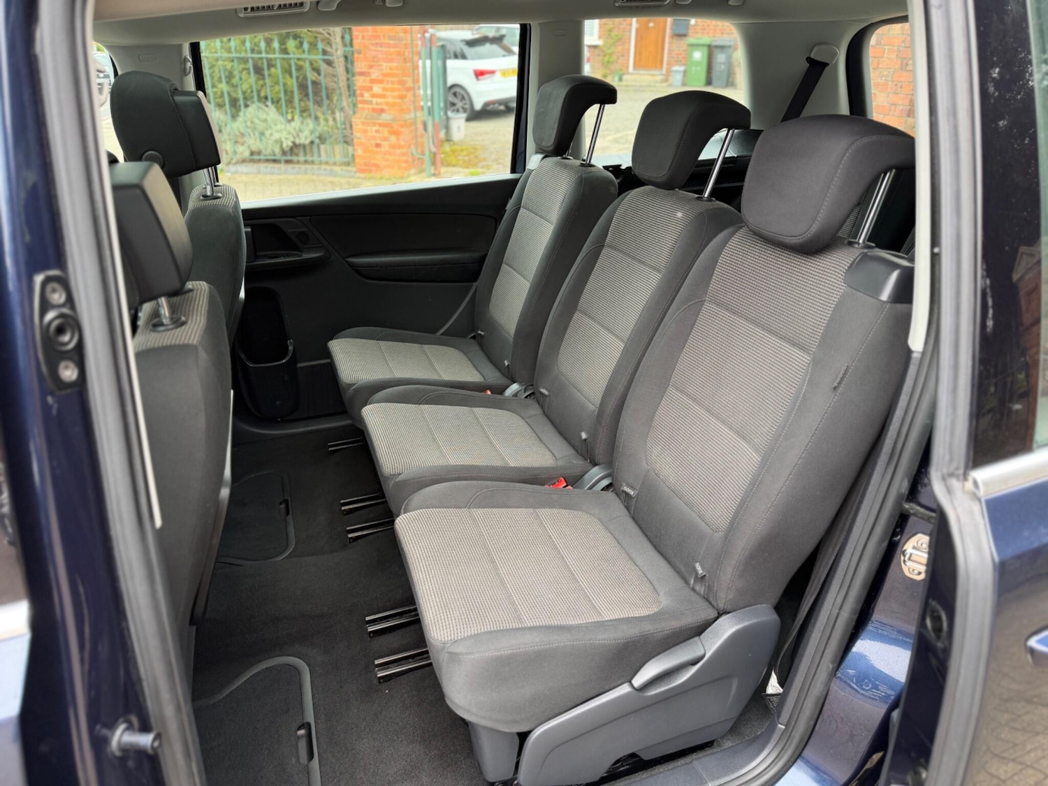 Used Volkswagen Sharan 2014 for sale - 78085939: Photo 15