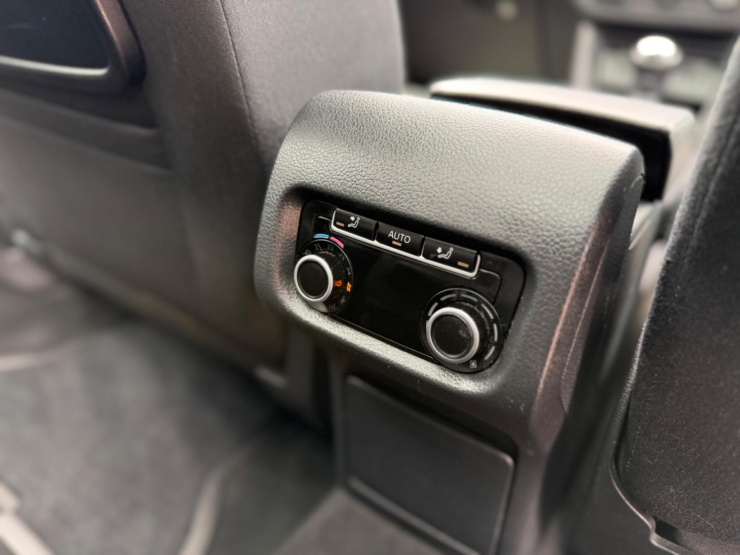 Used Volkswagen Sharan 2014 for sale - 78085939: Photo 16