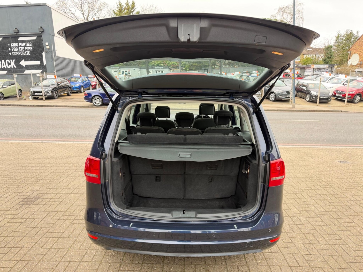 Used Volkswagen Sharan 2014 for sale - 78085939: Photo 30