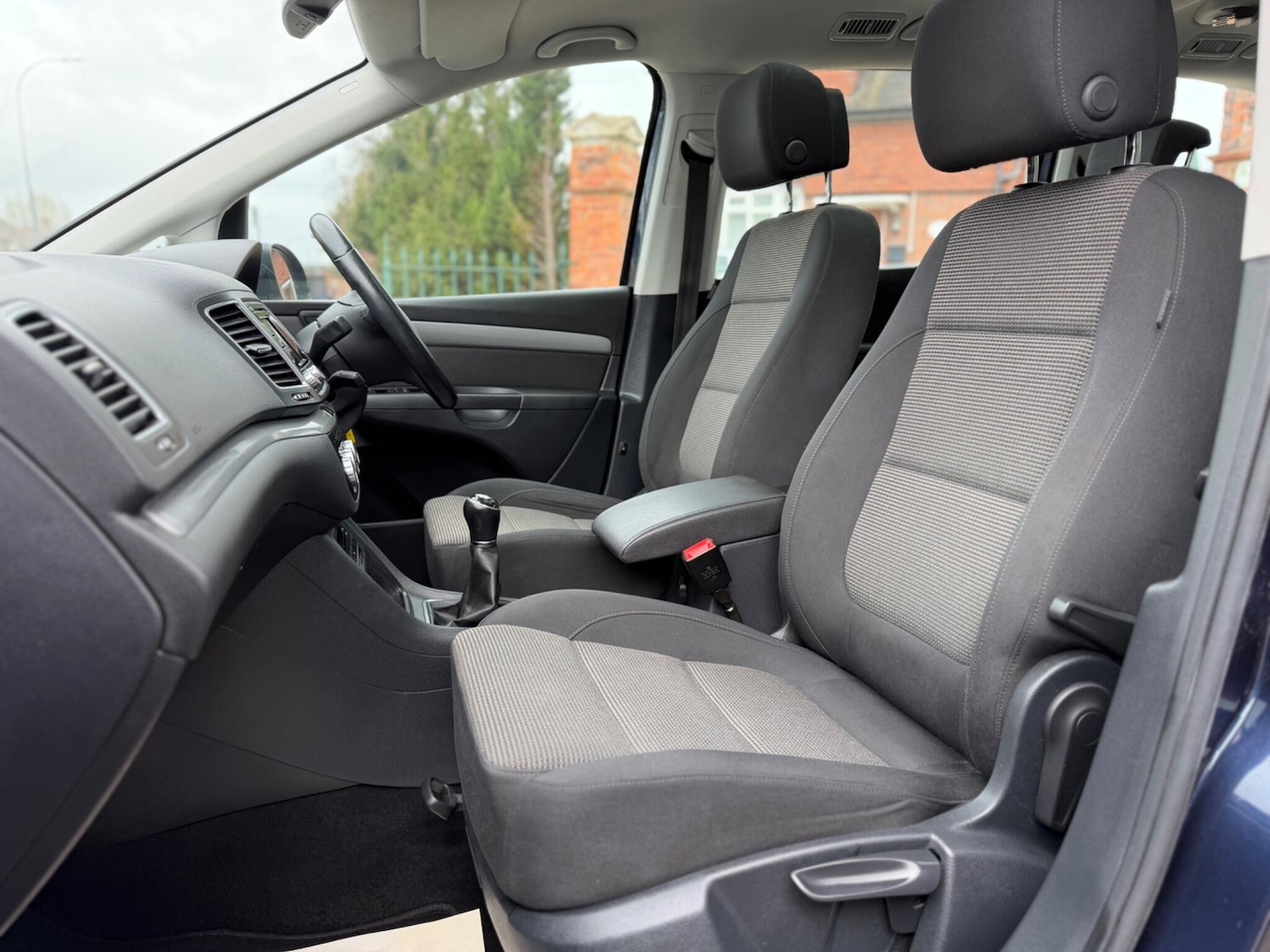 Used Volkswagen Sharan 2014 for sale - 78085939: Photo 33