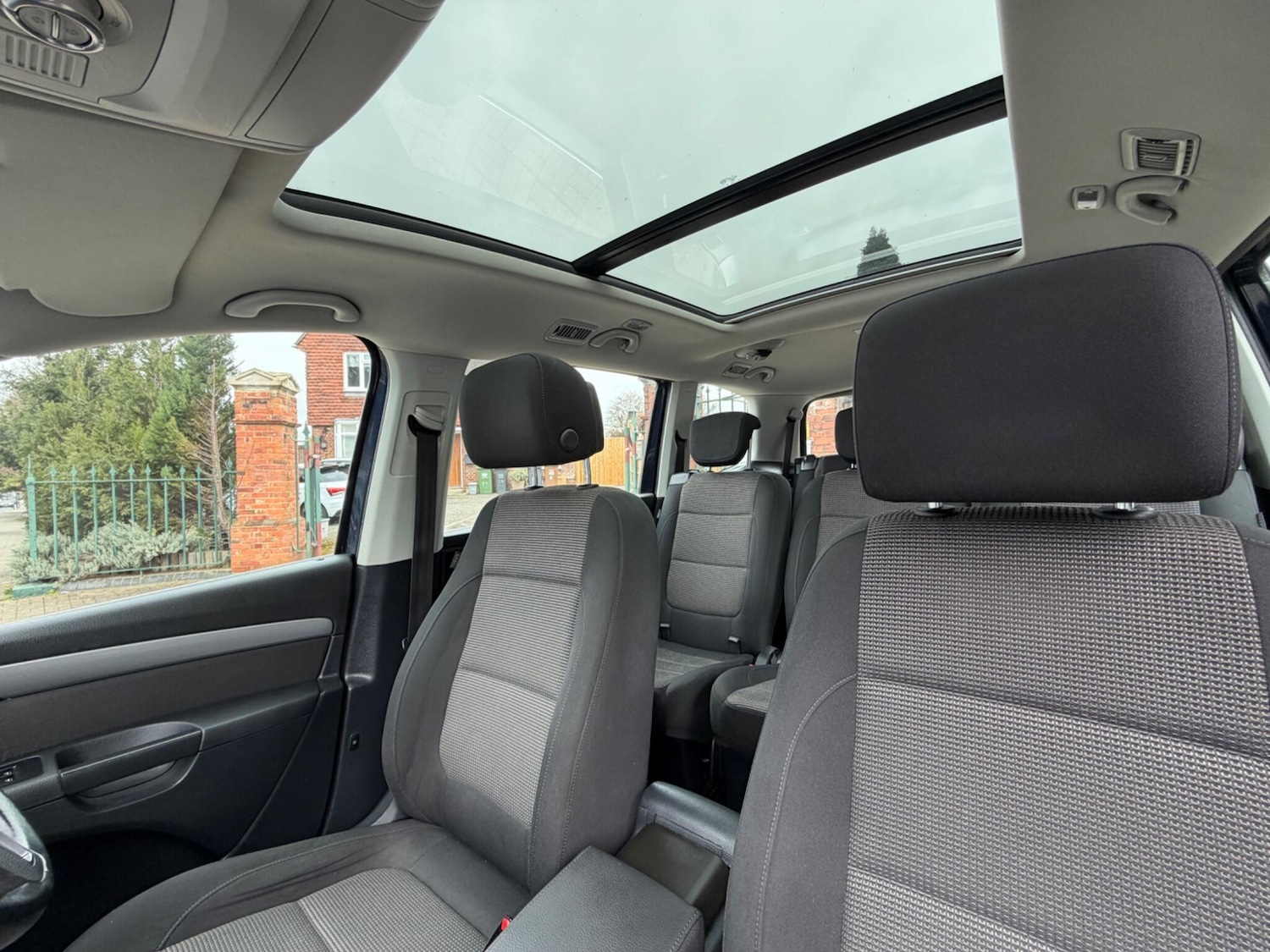 Used Volkswagen Sharan 2014 for sale - 78085939: Photo 35