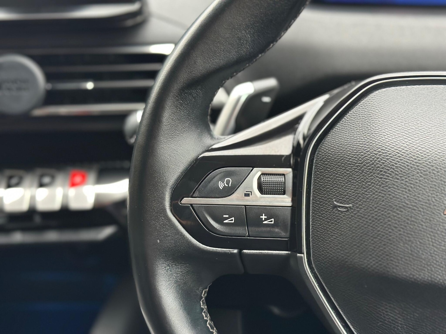 Used Peugeot 3008 2021 for sale - 76457394: Photo 17