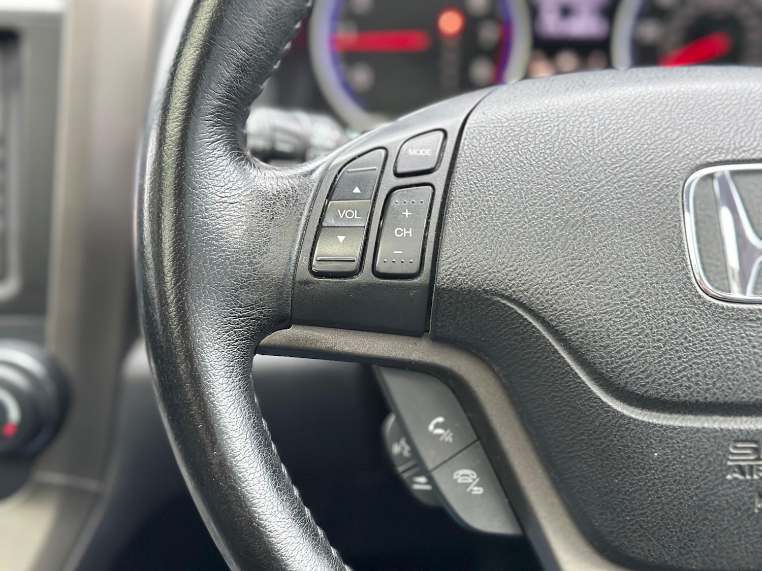 Used Honda CR-V 2011 for sale - 76457237: Photo 18