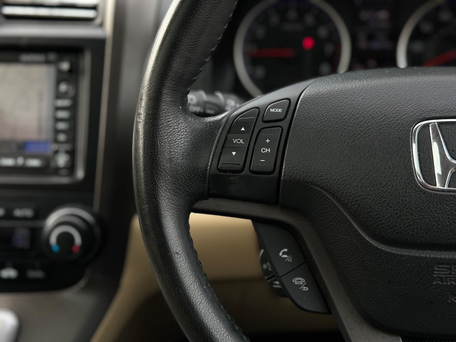 Used Honda CR-V 2011 for sale - 76990385: Photo 25