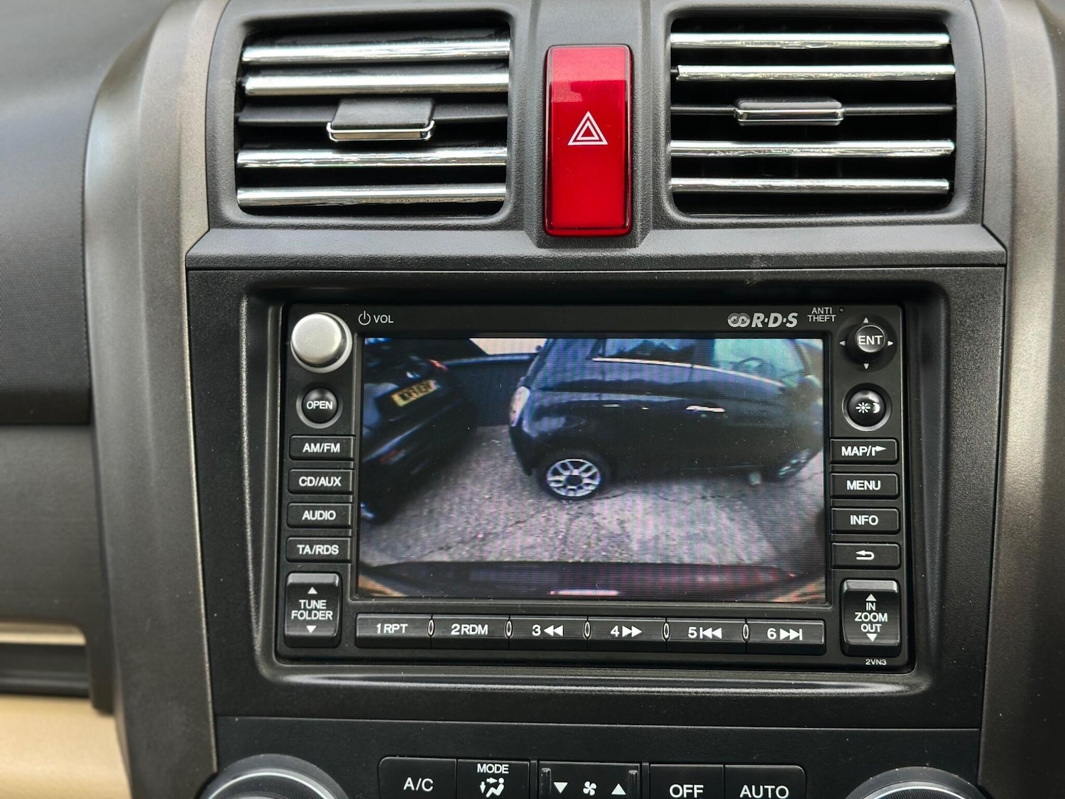 Used Honda CR-V 2011 for sale - 76990385: Photo 33