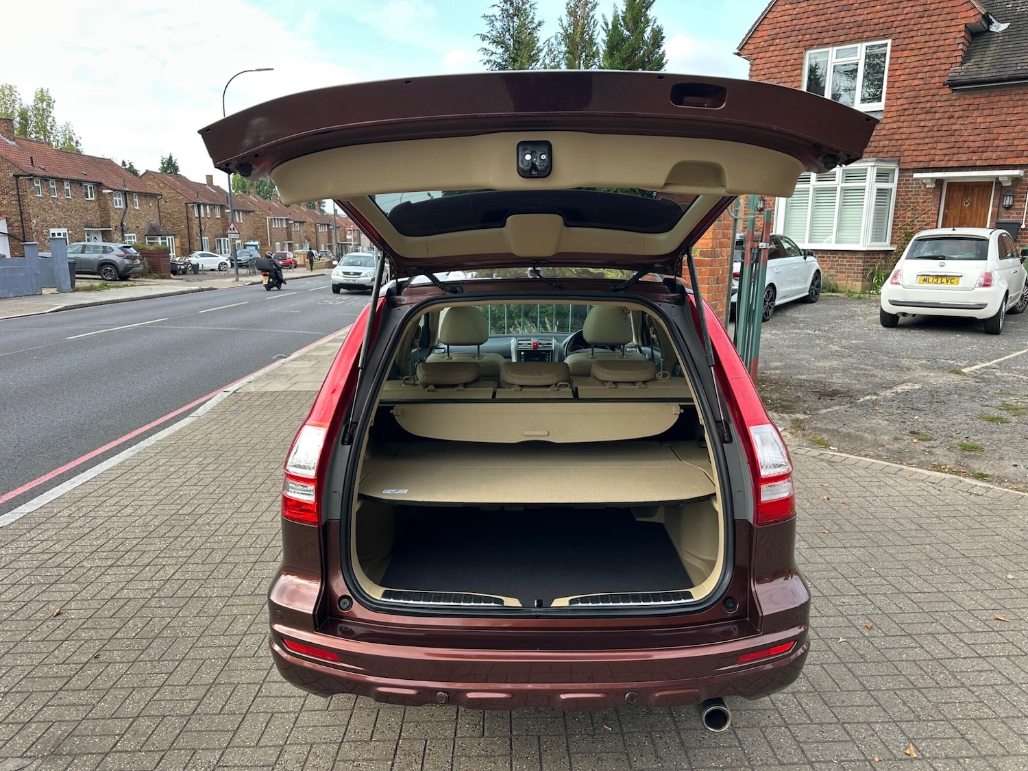 Used Honda CR-V 2011 for sale - 76990385: Photo 38