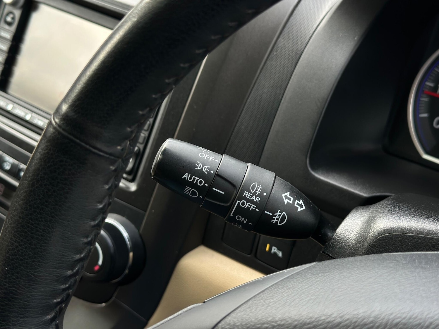 Used Honda CR-V 2011 for sale - 76990385: Photo 39