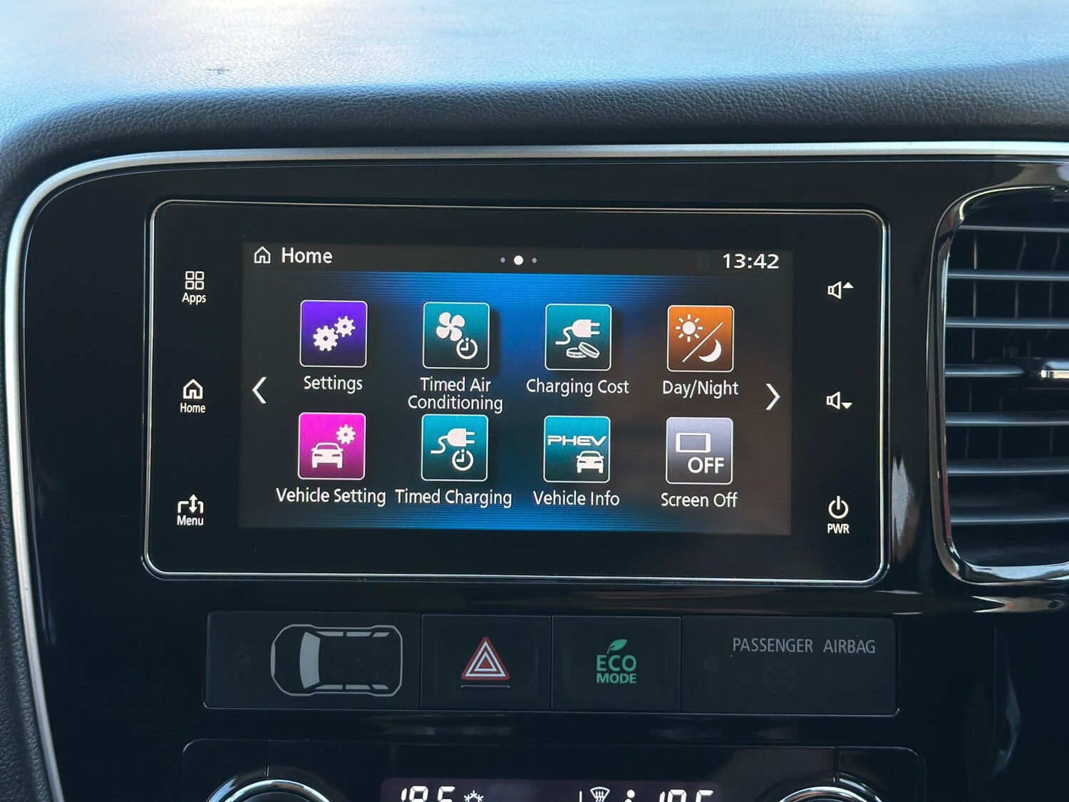 Used Mitsubishi Outlander 2018 for sale - 76239972: Photo 31