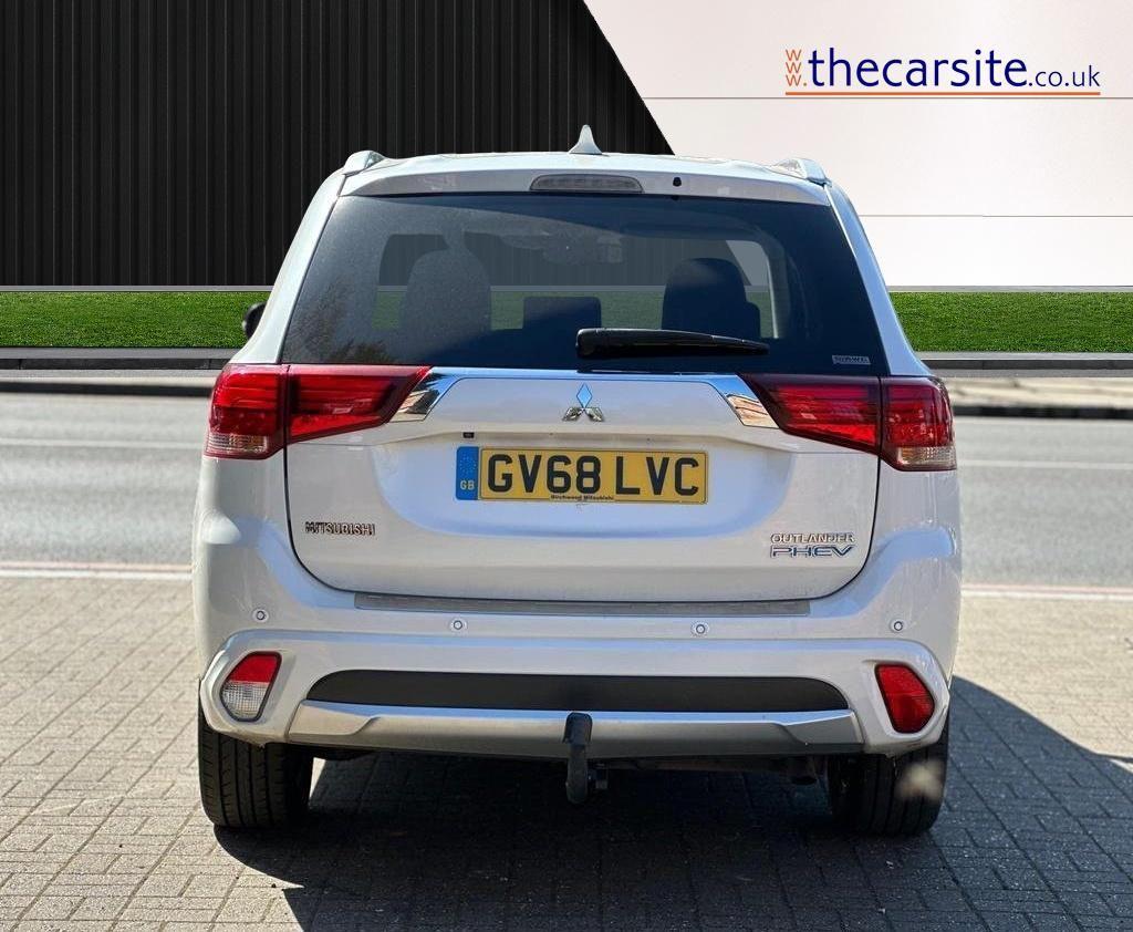 Used Mitsubishi Outlander 2018 for sale - 76239972: Photo 5