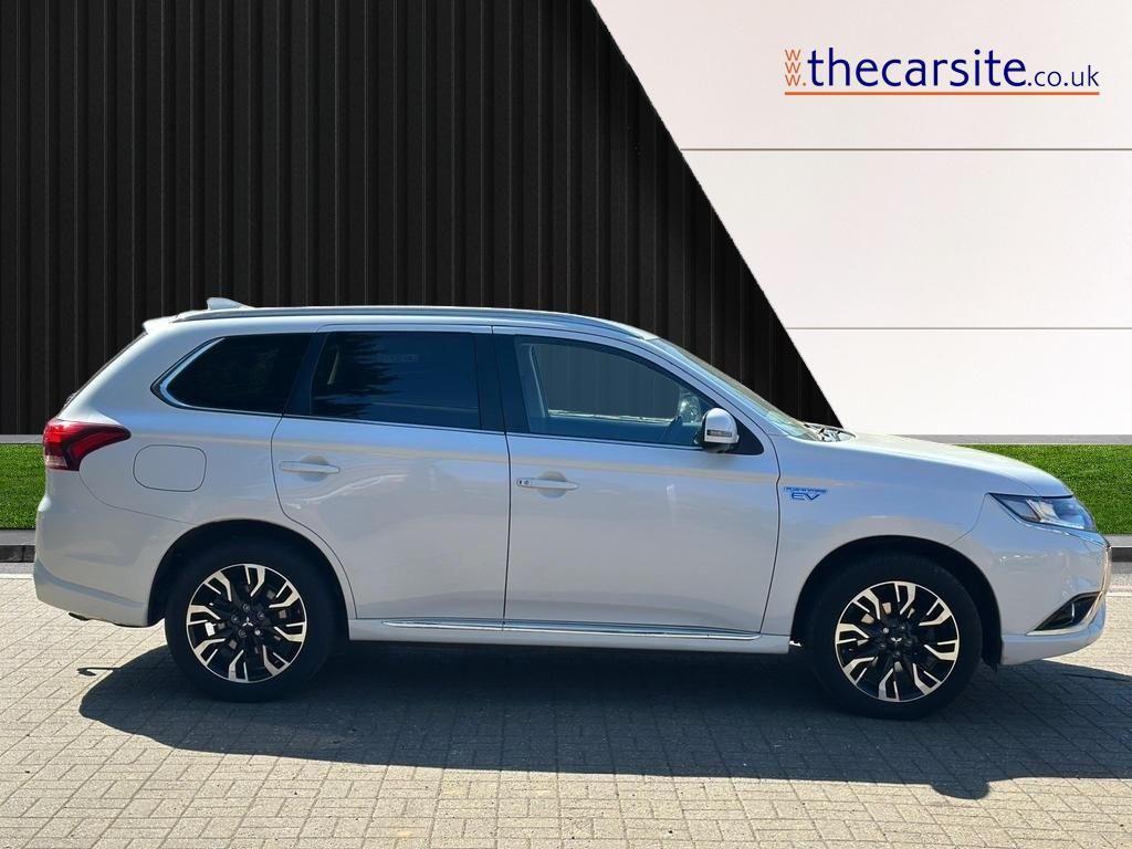 Used Mitsubishi Outlander 2018 for sale - 76239972: Photo 7