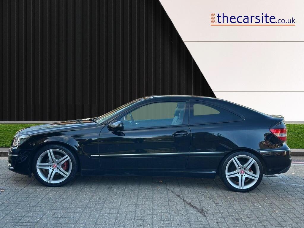 Used Mercedes-Benz CLC 2010 for sale - 76072579: Photo 4