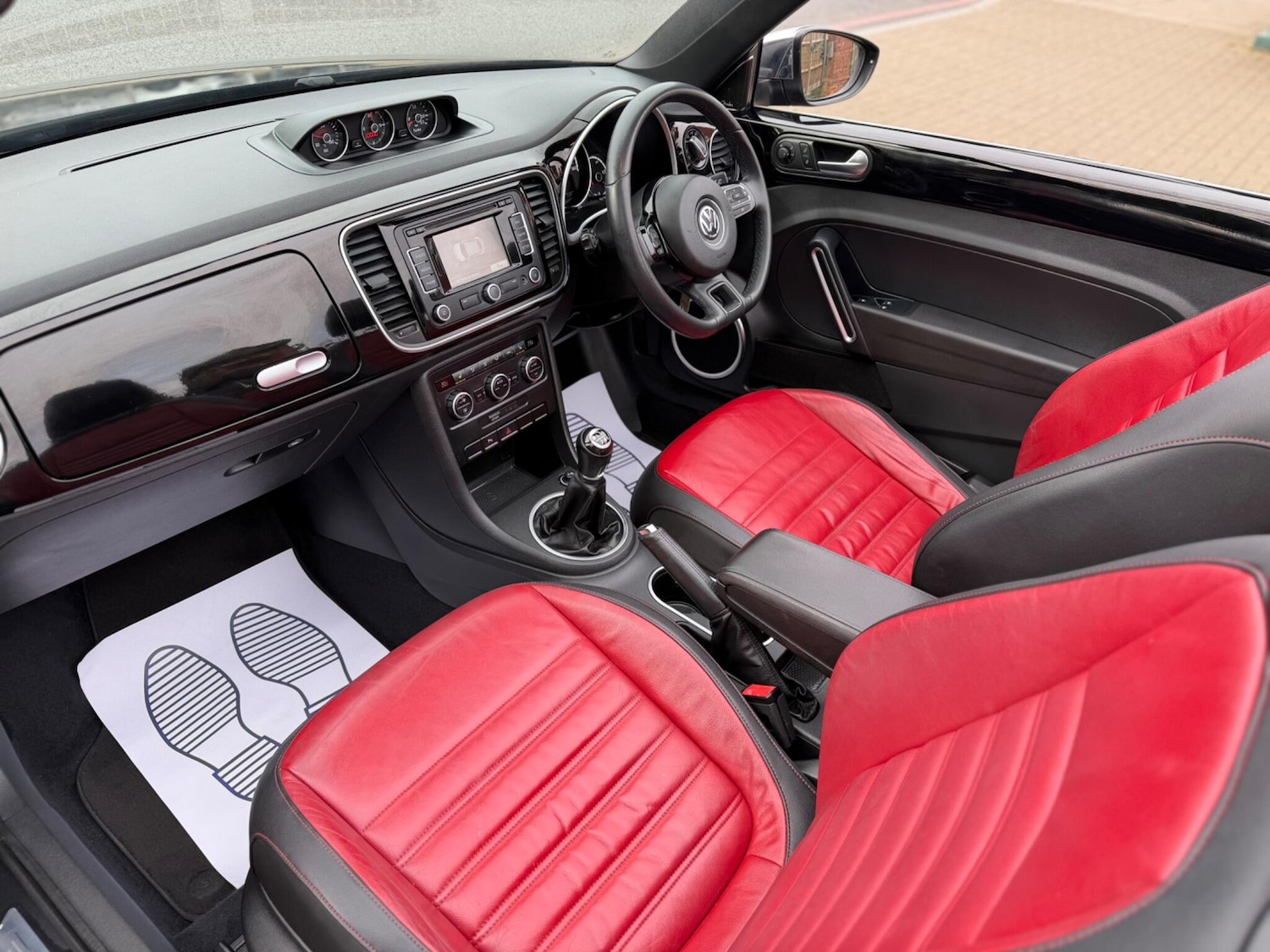 Used Volkswagen Beetle 2013 for sale - 77892812: Photo 12