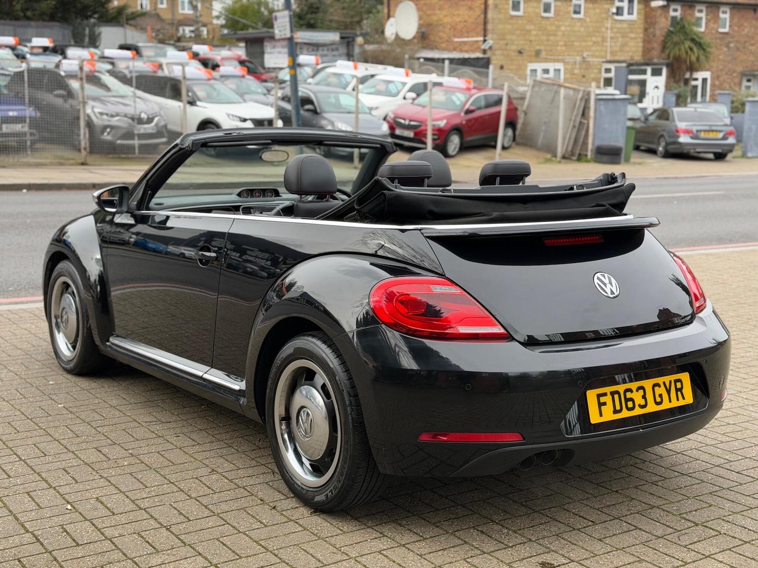Used Volkswagen Beetle 2013 for sale - 77892812: Photo 5