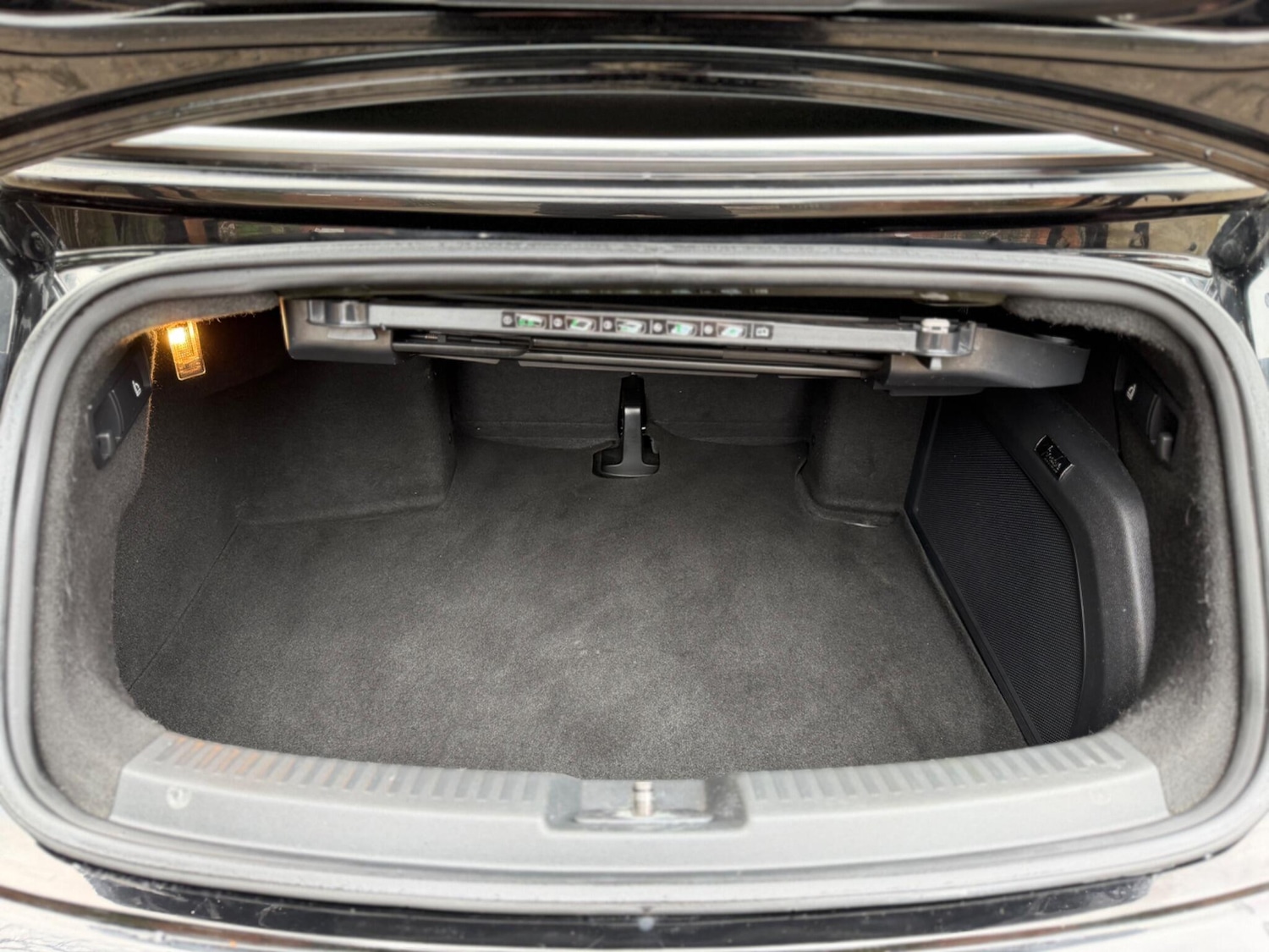 Used Volkswagen Beetle 2013 for sale - 77892812: Photo 7