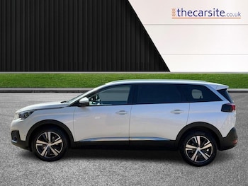 Used Peugeot 5008 2018 for sale - 79106173: Photo
