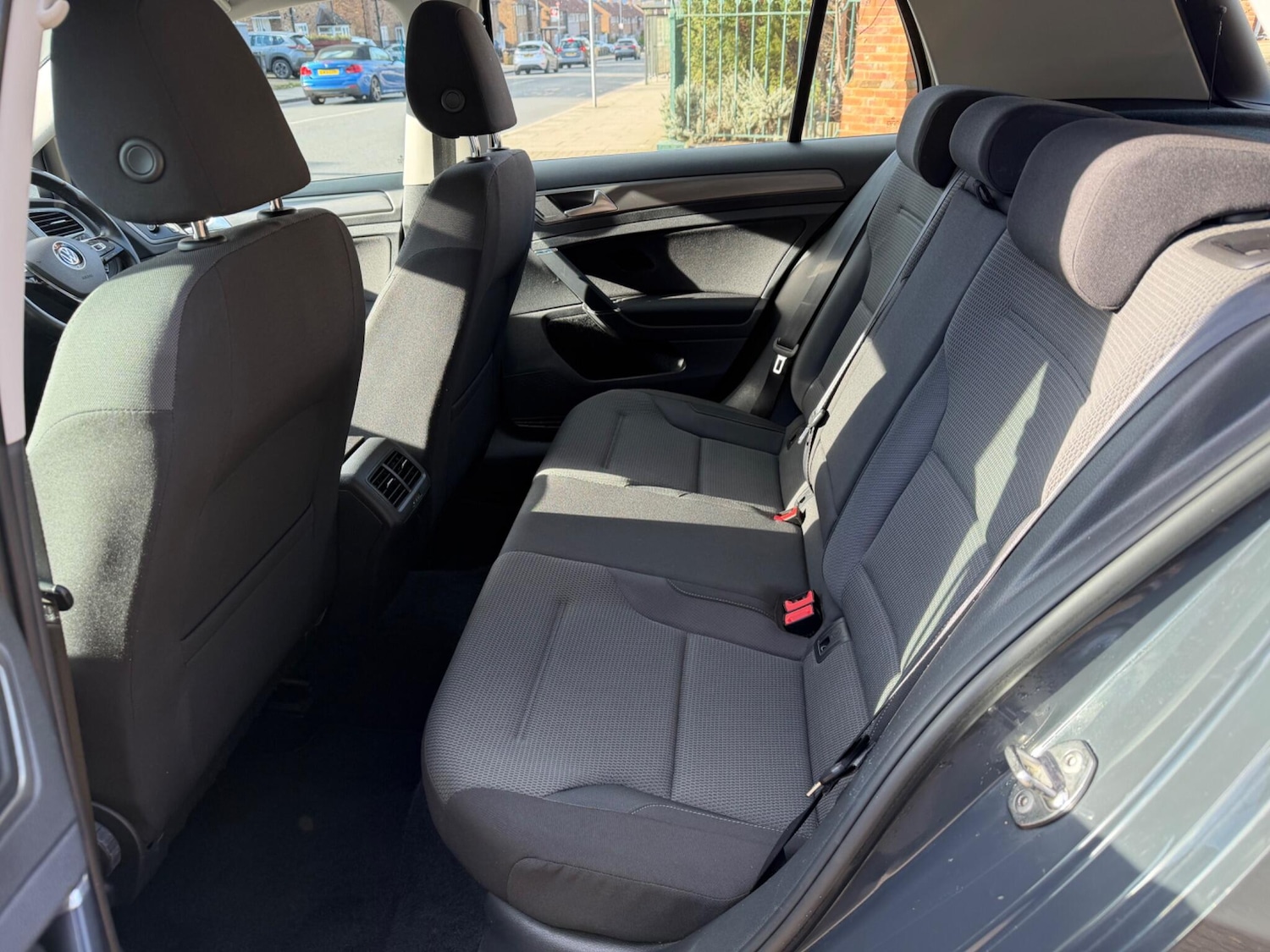 Used Volkswagen Golf 2013 for sale - 77559720: Photo 11