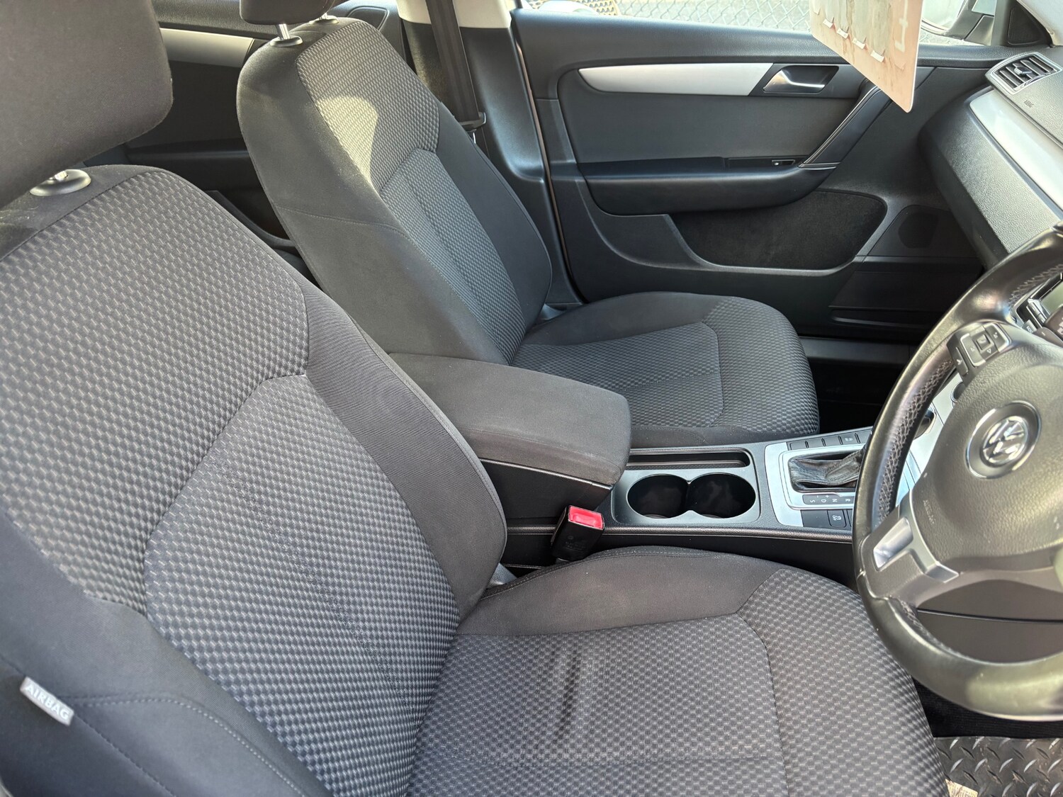 Used Volkswagen Passat 2012 for sale - 77148277: Photo 17