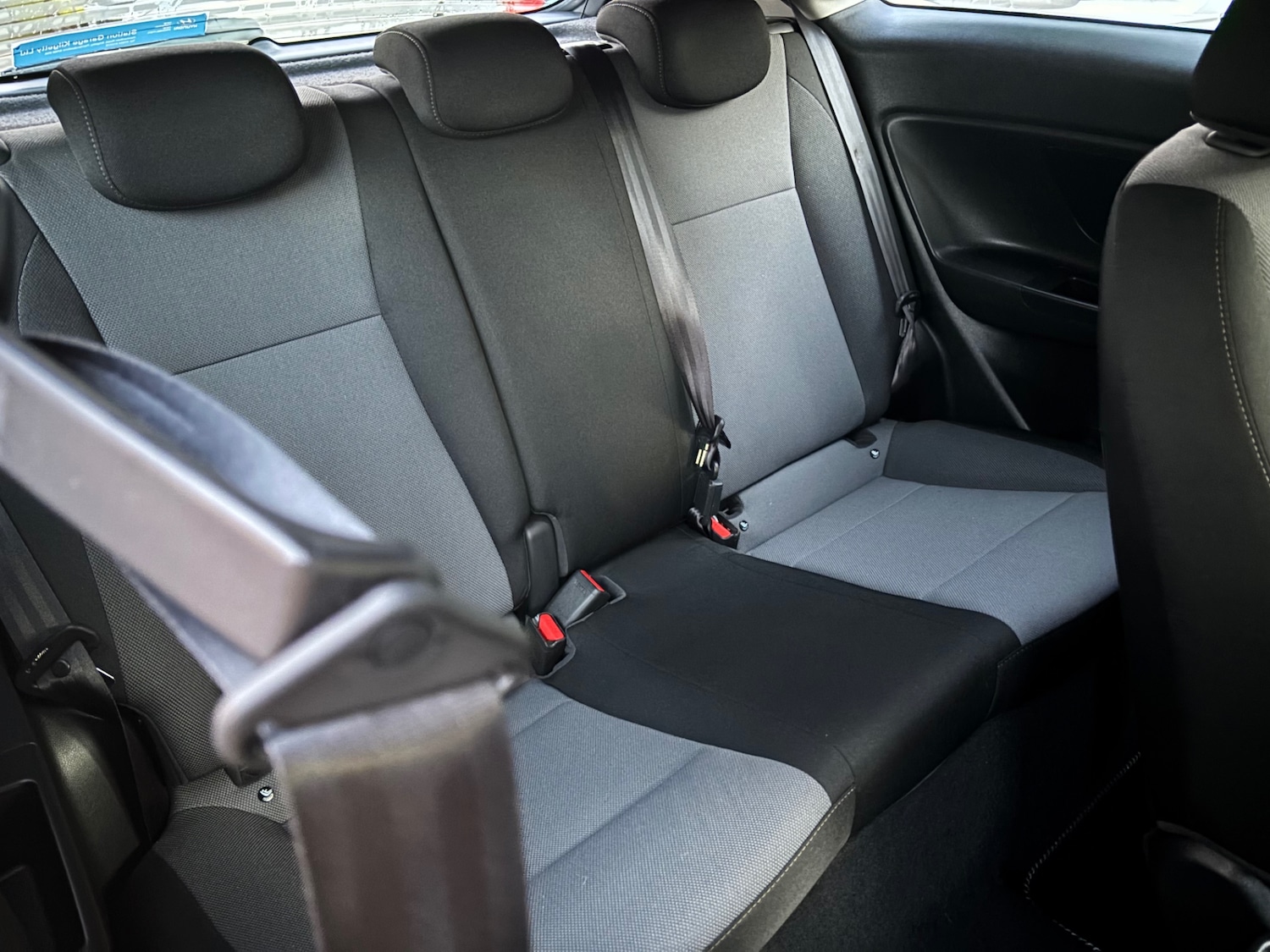 Used Hyundai i20 2015 for sale - 76960324: Photo 11