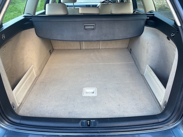 Used Volkswagen Passat 2010 for sale - 76143955: Photo 12
