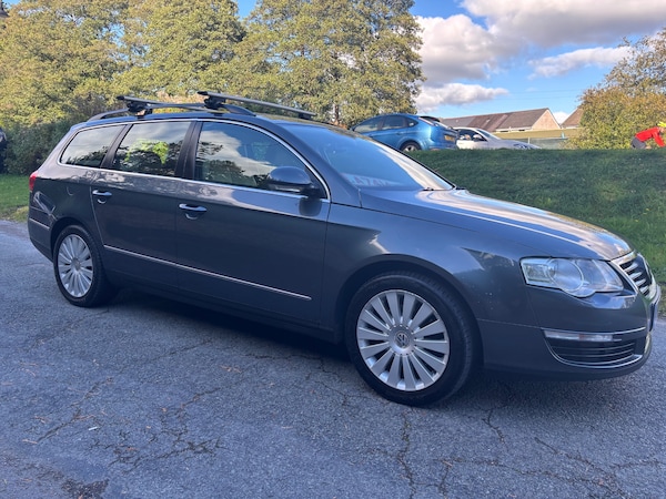 Used Volkswagen Passat 2010 for sale - 76143955: Photo 1