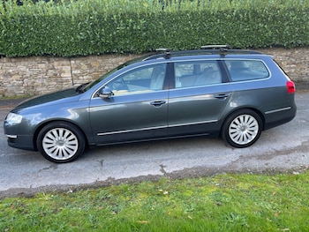 Used Volkswagen Passat 2010 for sale - 76143955: Photo 3